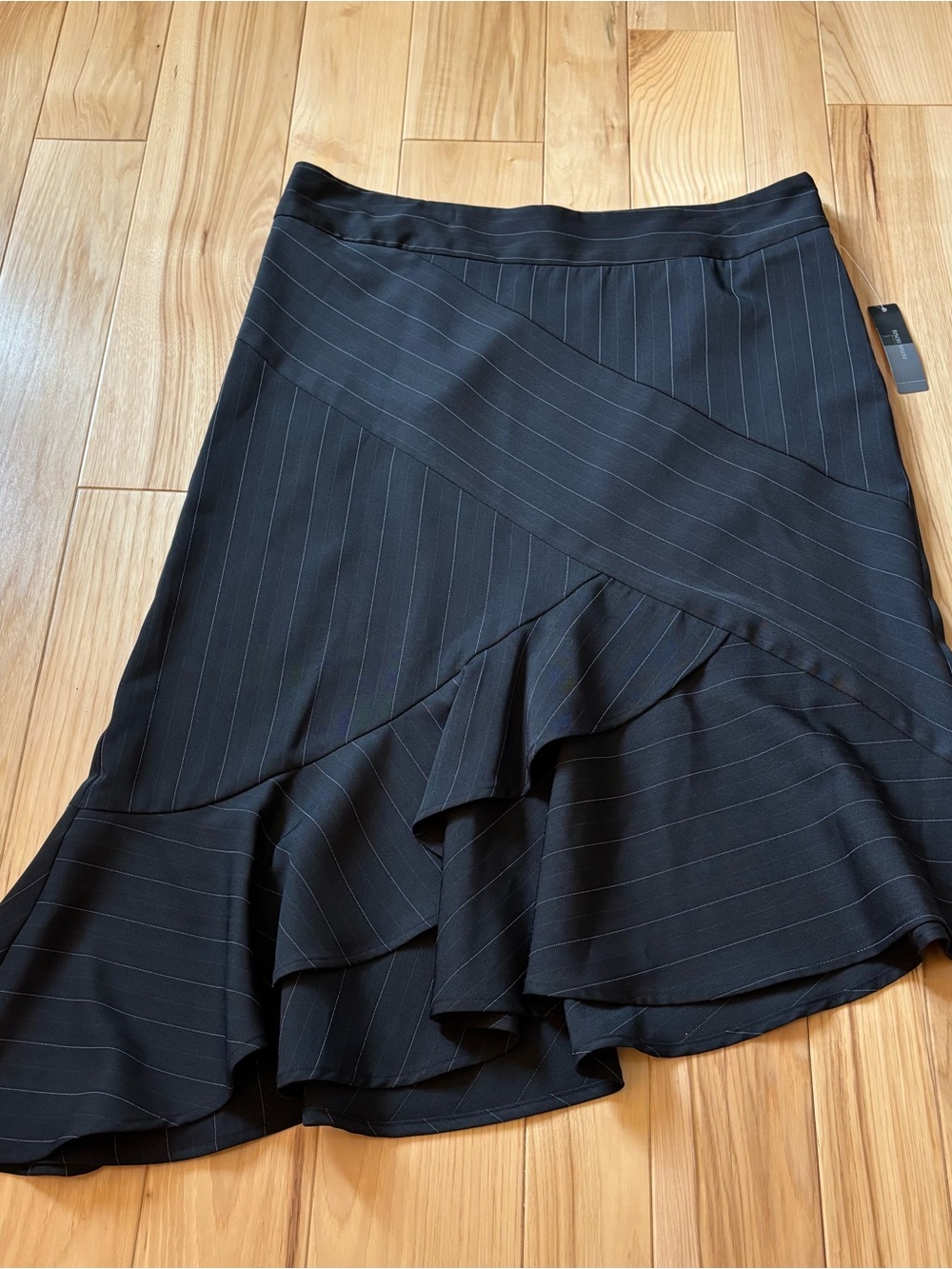 NEW Y2K Bisou Bisou Black Pinstripe Asymmetrical Hem Skirt